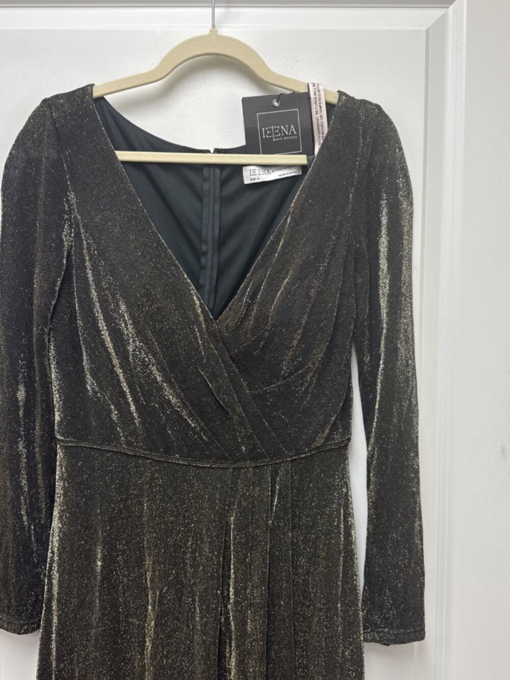 Mac Duggal Size 8 Black Gold 49088 Long Sleeve Faux Wrap A Line Gown Dress NWT - Picture 7 of 13